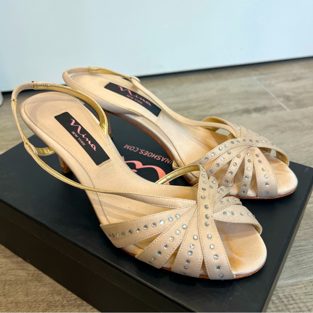 Nina New York Dressy Strappy Sandals Caroly-LS Powder Sand Women’s Size 6.5M